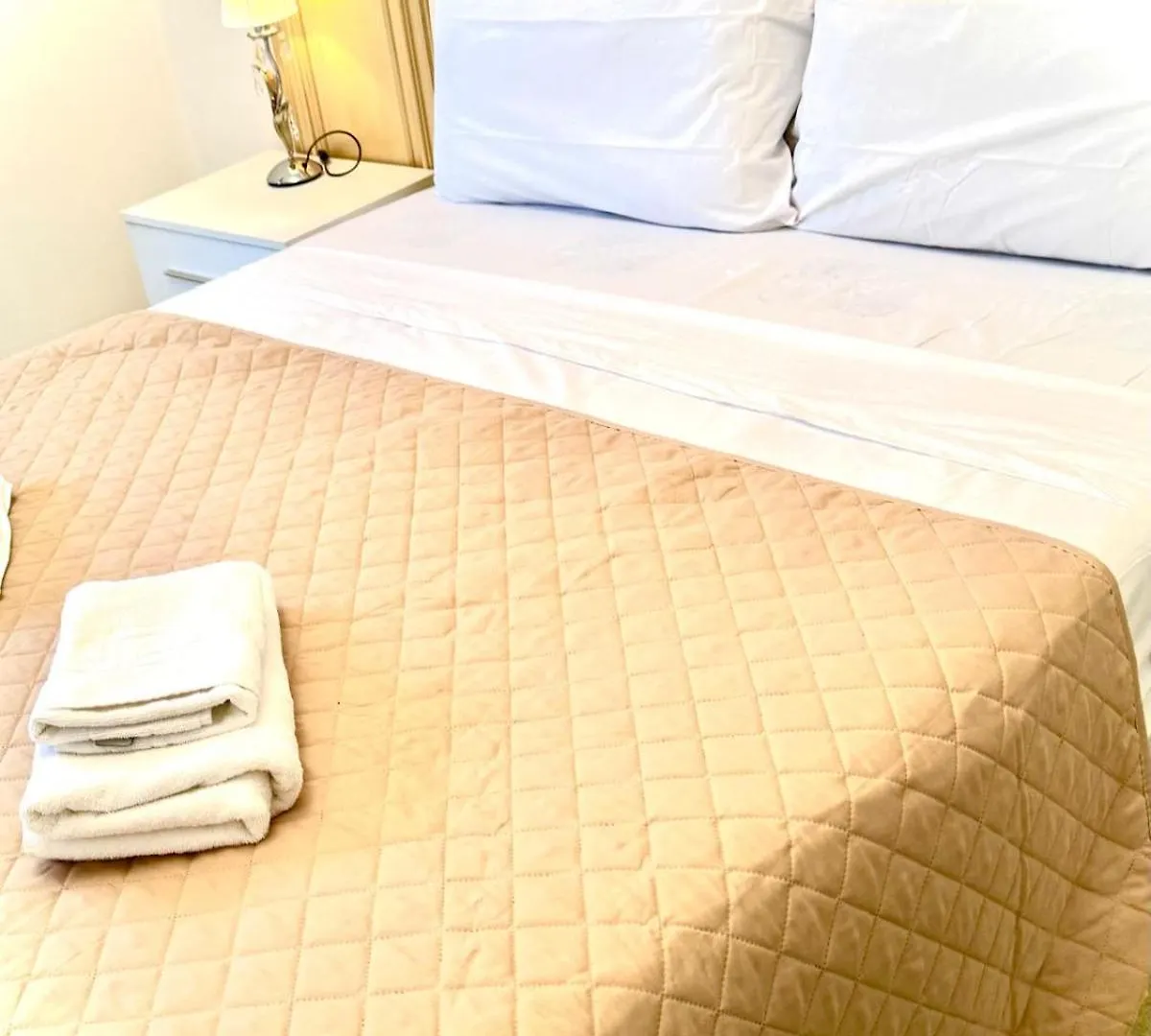 Guest house 100 Meters To Vatican City Easy Stay Rome Italy